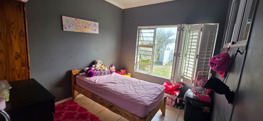 5 Bedroom Property for Sale in Gonubie Eastern Cape